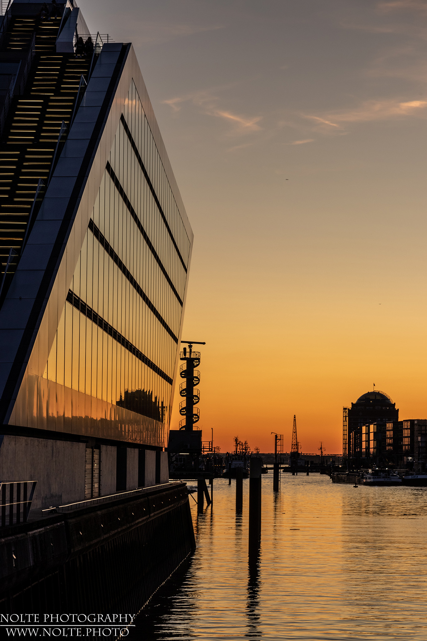 Dockland im Abendlicht