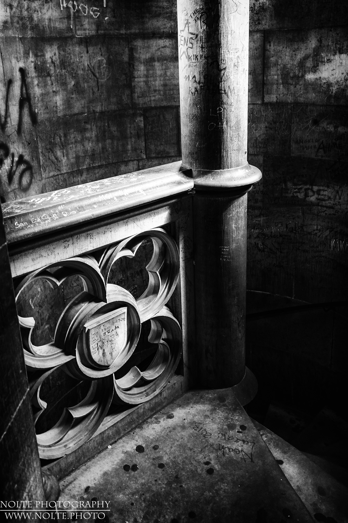 Treppengeländer im Kölner Dom