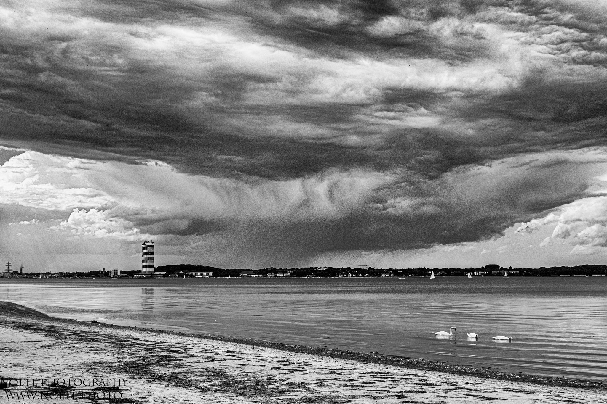 Unwetter über Travemünde