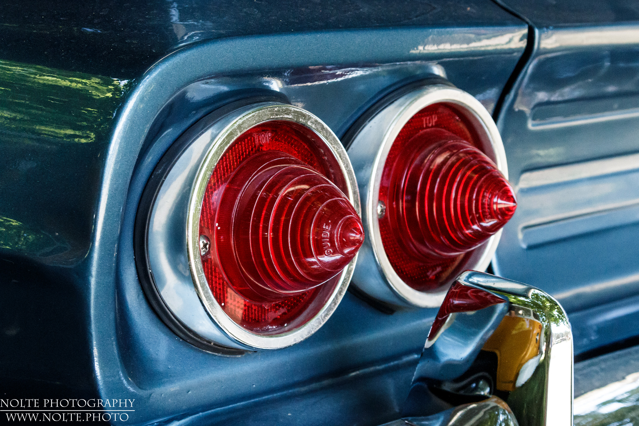 Rücklichter eines Chevrolet Biscayne Station Wagon