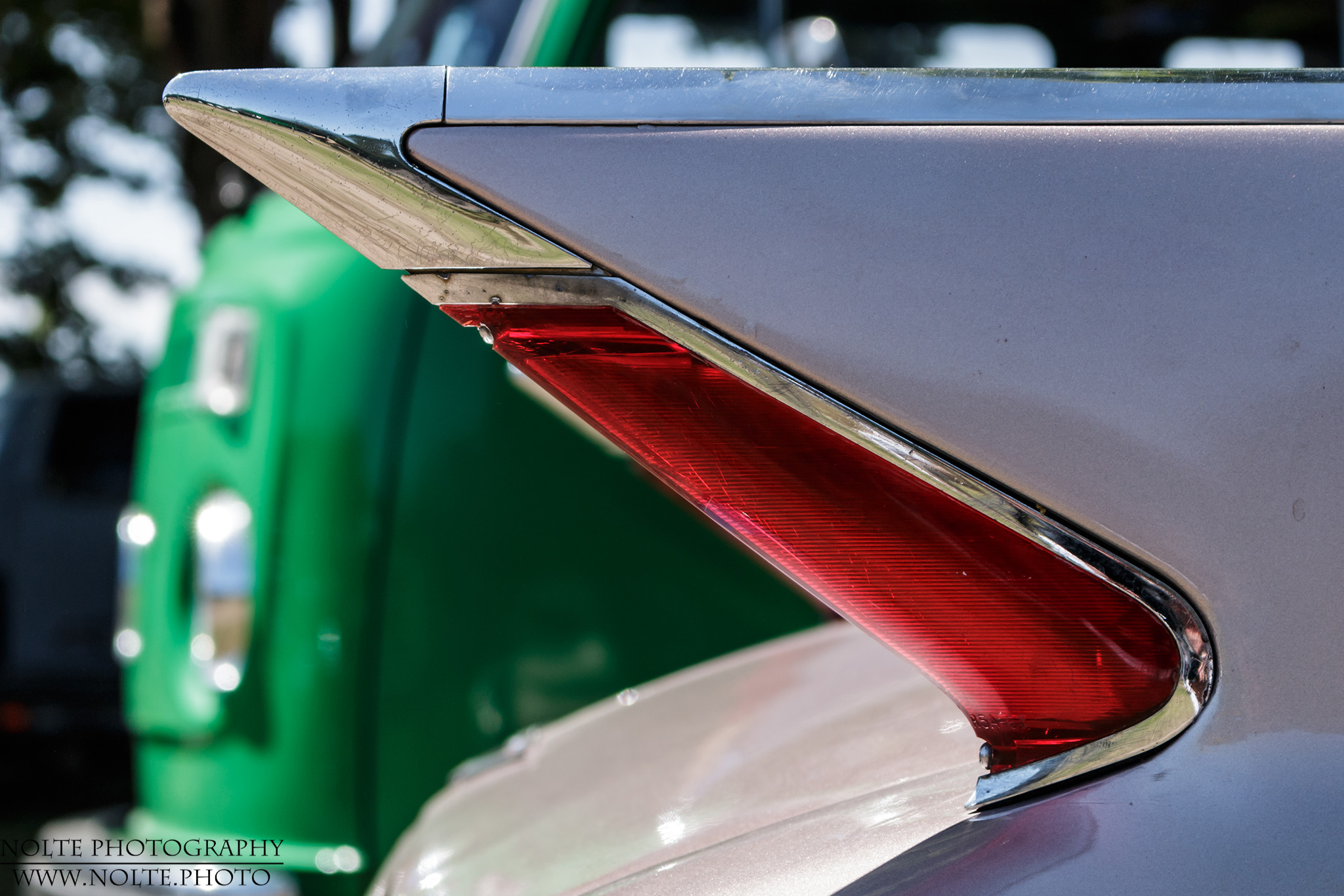 Heckflossenspitze eines alten Cadillac Eldorado.