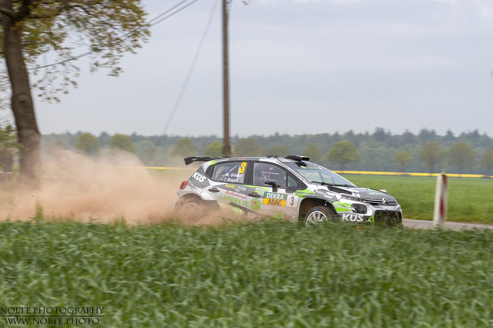 CItoen C3  bei der ACtronics Rallye Sulingen 2022