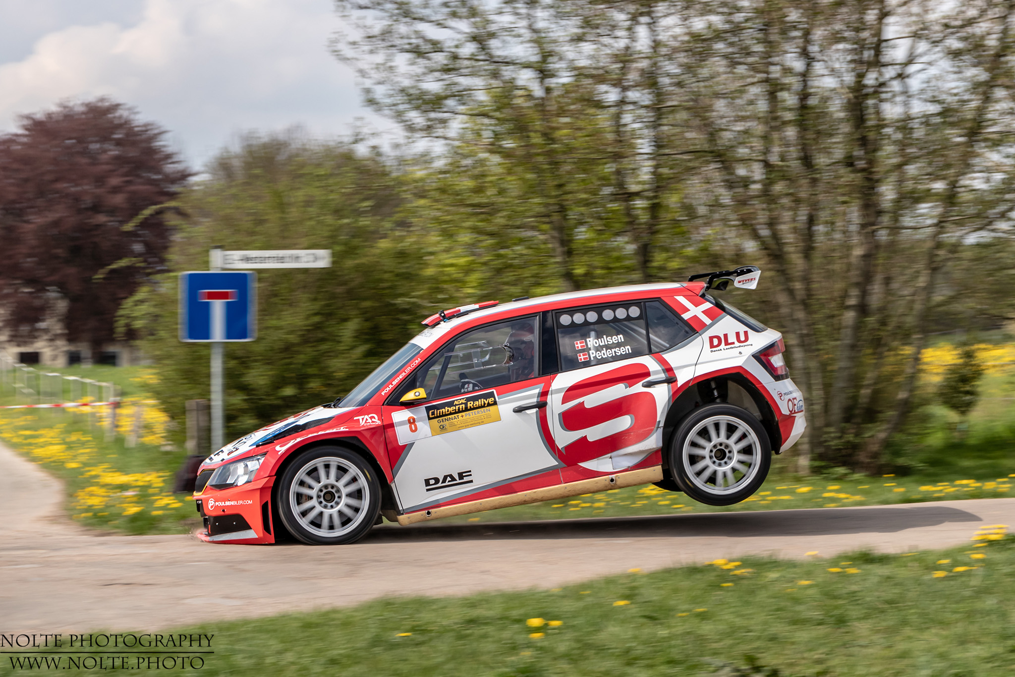 Mit der Nase voran in den Asphalt